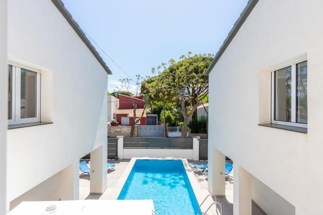 Goldhome - New House With Private Heated Pool, Parking, Wifi, Games Room Empuriabrava Esterno foto