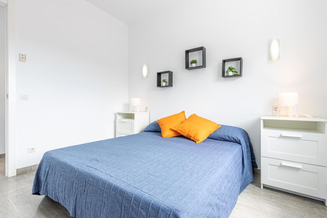 Goldhome - New House With Private Heated Pool, Parking, Wifi, Games Room Empuriabrava Esterno foto