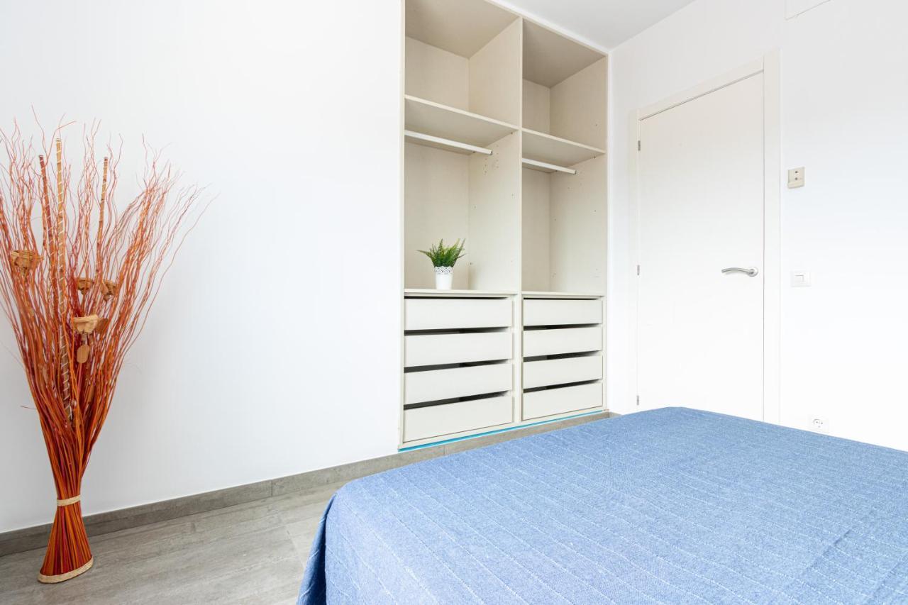 Goldhome - New House With Private Heated Pool, Parking, Wifi, Games Room Empuriabrava Esterno foto