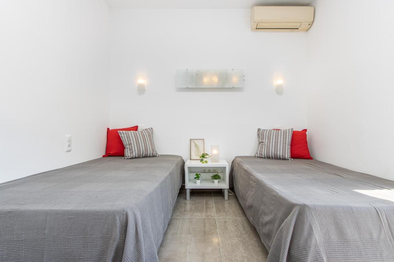 Goldhome - New House With Private Heated Pool, Parking, Wifi, Games Room Empuriabrava Esterno foto